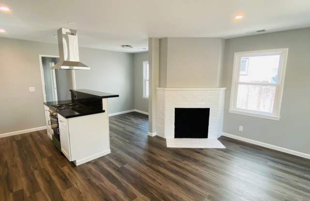 Remodeled 2 bed 1 bath house in College Terrace close to Stanford University Gallery 3