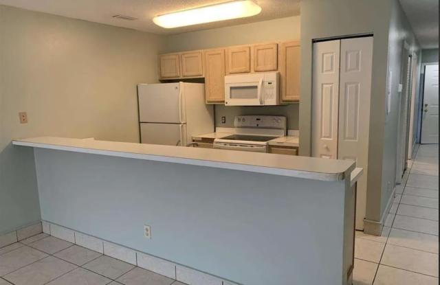 4265 Villas Dr. Gallery 4