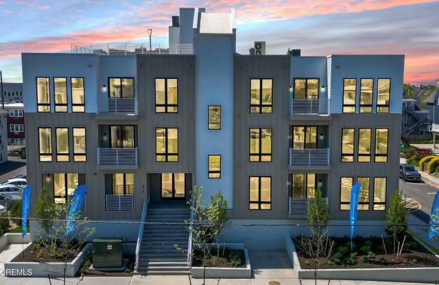 218 3rd Avenue photos photos