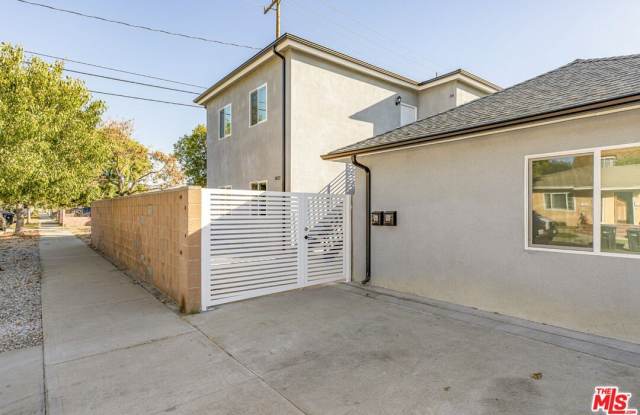 3623 W Victory Blvd photos photos