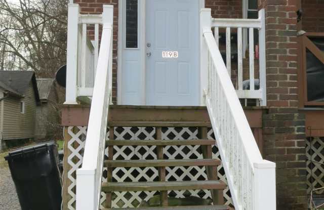 119 Waugaman Street Gallery 2