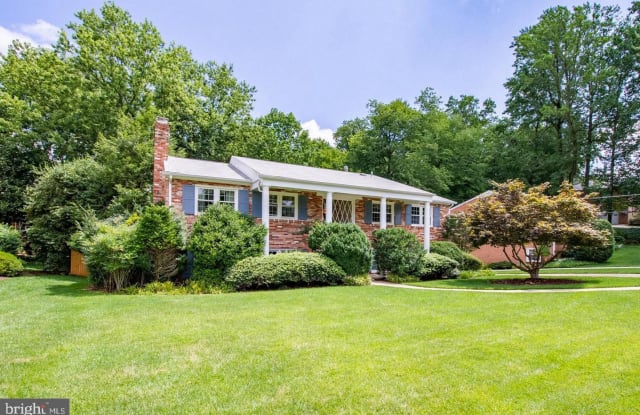 4023 DAVID LN - 4023 David Lane, Bailey's Crossroads, VA 22311