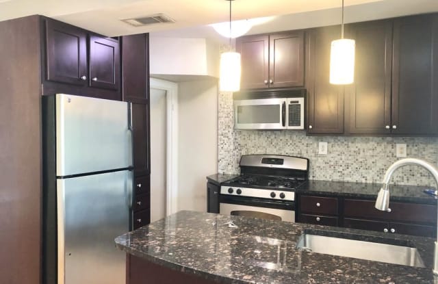 232 Evans Ln Unit A - 232 Evans Ln, Alexandria, VA 22305