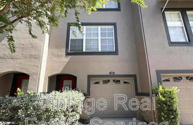 2425 Middleton Grove Dr photos photos