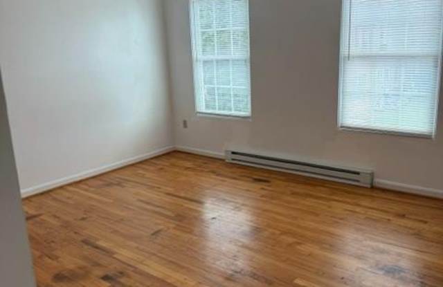 236 NOTTOWAY Drive Gallery 4