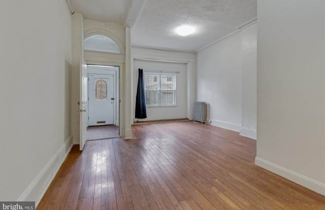 415 S 40TH Street Gallery 4