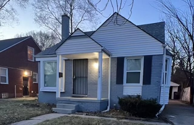 11917 Roxbury St - 11917 Roxbury Street, Detroit, MI 48224