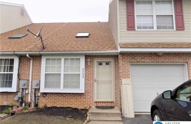 2733 Victoria Lane photos photos