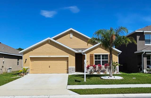 Newer Construction-4 Bedroom Located in Rymar Greens on The Indian River Preserve-Direct Golf Course - 3723 Sandhill Crane Circle, Mims, FL 32754