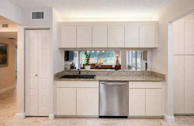 6698 N 10th Ave Avenue photos photos 6698 N 10th Ave Avenue photos photos