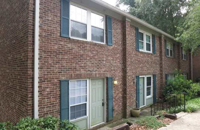 138 Marlowe Court photos photos