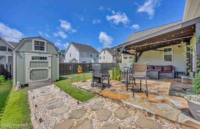 Discover this well-maintained 4-bedroom, 2-bath home in Leland, NC Gallery 3