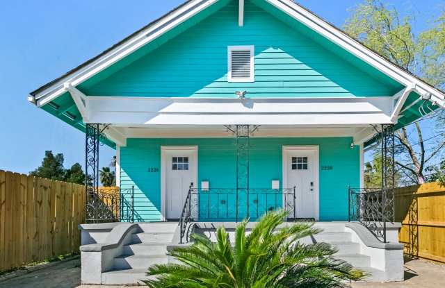 2228 Arts Street photos photos