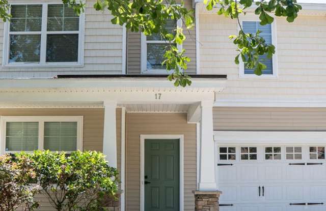 Beautiful Four Bedroom in Shadow Moss Gallery 4