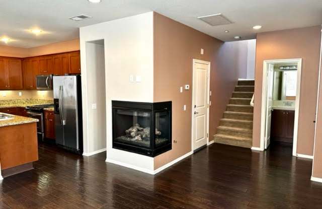 3 Bedroom 2.5 Bathroom in San Marcos Gallery 4
