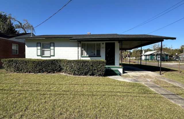 803 CRESTWOOD Street photos photos