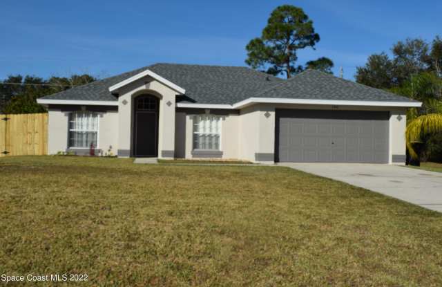 140 Bayamo Avenue NE - 140 Bayamo Avenue Northeast, Palm Bay, FL 32907