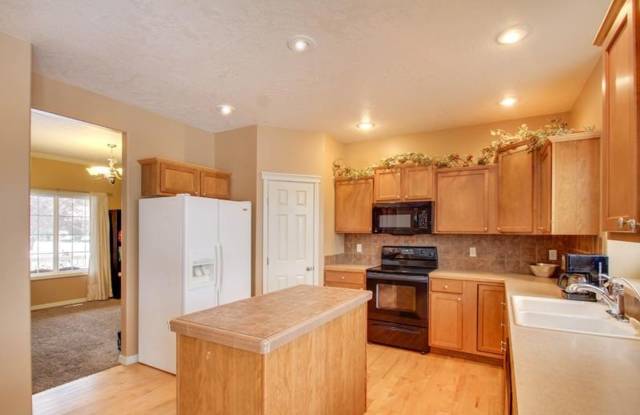 4 Bedroom Home - Meridian Gallery 4