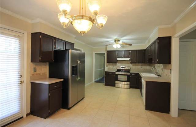 2207 Heritage Trace View Gallery 2