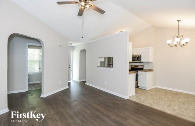 3204 Forest Creek Court Gallery 4