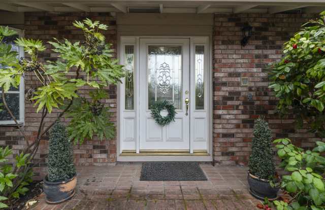 BURGESS, 142 photos photos