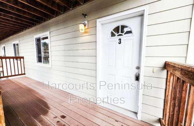 111 Rainier Ave photos photos