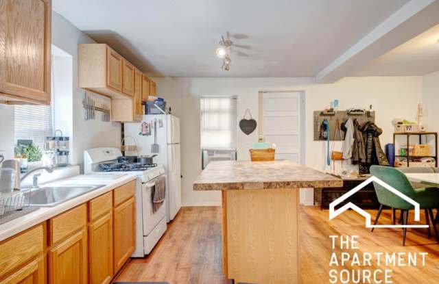 1627 North Winchester photos photos