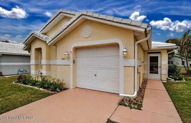 1965 Sundew Court NE photos photos