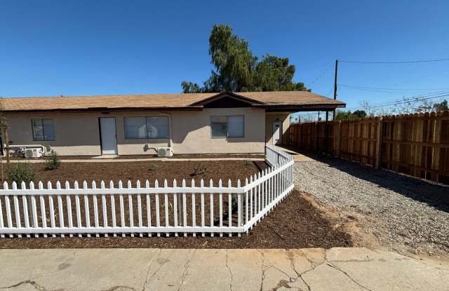 Fully Renovated 2BD/1BA Duplex Unit | Eucalyptus Ave, Moreno Valley photos photos
