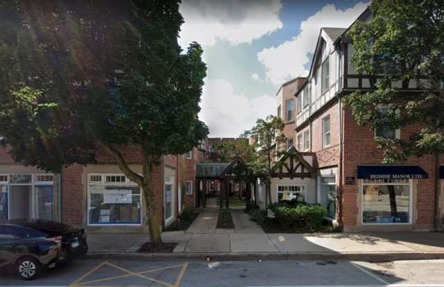 916 Green Bay Rd photos photos