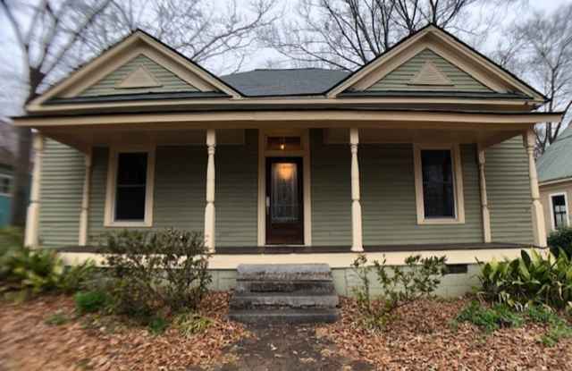 Beautiful Remodeled Home in Normaltown Athens!! - 1150 Boulevard, Athens, GA 30601