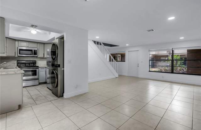 2530 Coral Springs Drive photos photos