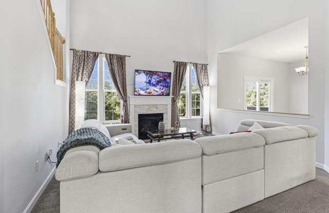 45370 BAREFOOT Drive Gallery 4