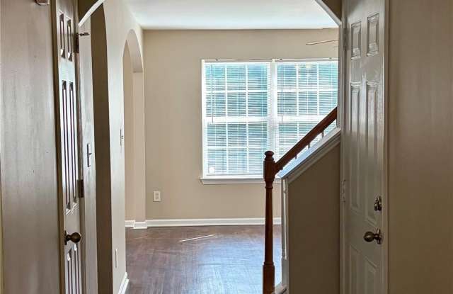 3707 Rocky Brook Court Gallery 2