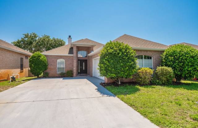 4157 Longwood Cir - 4157 Longwood Circle, Tiger Point, FL 32563 4157 Longwood Cir - 4157 Longwood Circle, Tiger Point, FL 32563