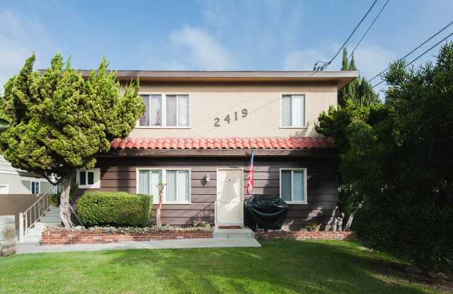 2419 Rockefeller Lane photos photos