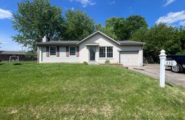 230 S Circlecrest Dr - 230 South Circlecrest Drive, Hillview, KY 40229