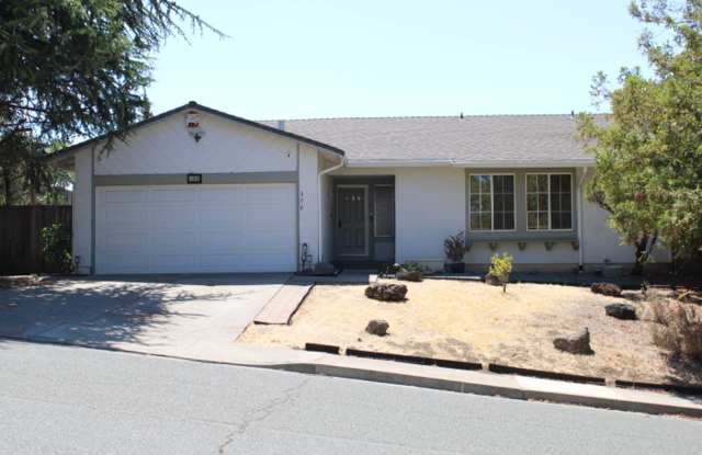 190 Iris Rd., Hercules, CA 94547 Gallery 1