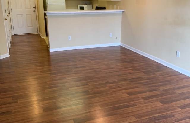 3rd Floor 2 Bedroom Condo with a Golf Course View photos photos