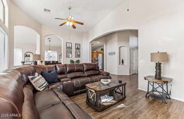 5354 N ORMONDO Way Gallery 2