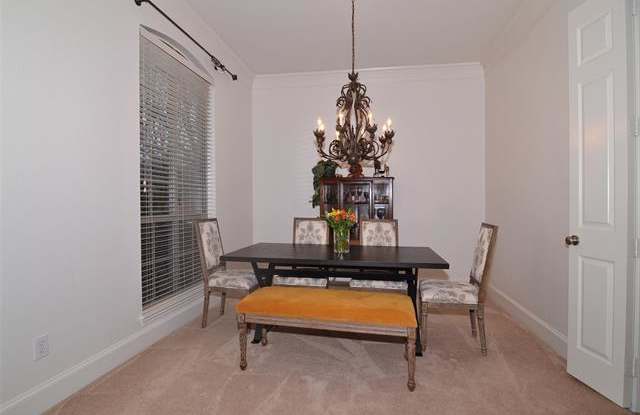 1818 Glenville Drive Gallery 4