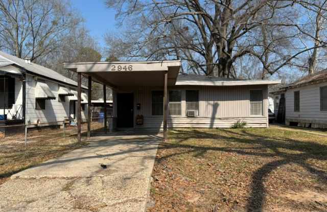 Like new 2 Bedroom home photos photos