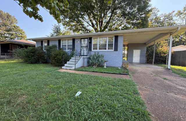 Now Available! Charming 3 Bedroom, 1 Bathroom Home in Muscle Shoals, AL photos photos Now Available! Charming 3 Bedroom, 1 Bathroom Home in Muscle Shoals, AL photos photos