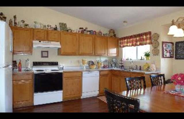3116 West Indian Summer Lane Gallery 3