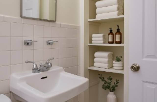 132 Kelly Avenue - 2 photos photos