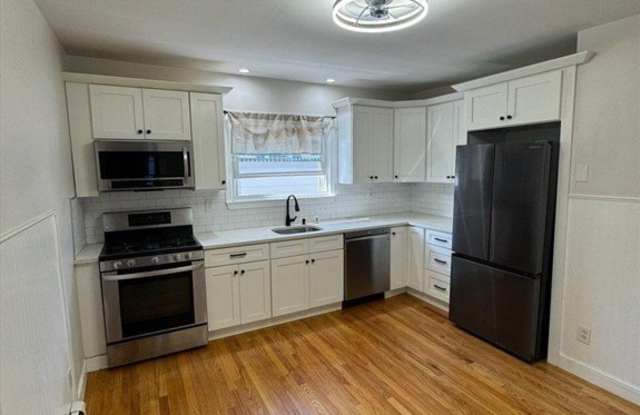 21 Garland Avenue - 21 Garland Avenue, Malden, MA 02148