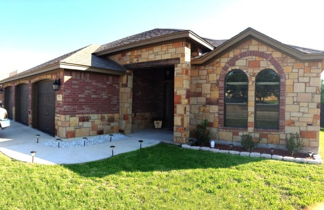 5401 Spring Valley Dr - 5401 Spring Valley Dr, Killeen, TX 76542