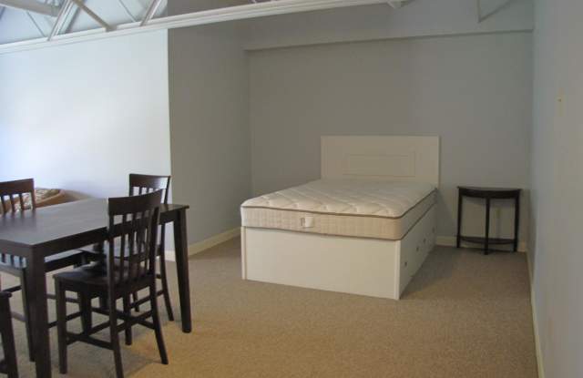 900 James AveUnit 5217 Gallery 4