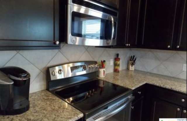 5932 Stonehaven Drive Gallery 2