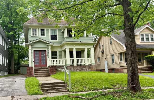 3430 Beechwood Avenue Gallery 2